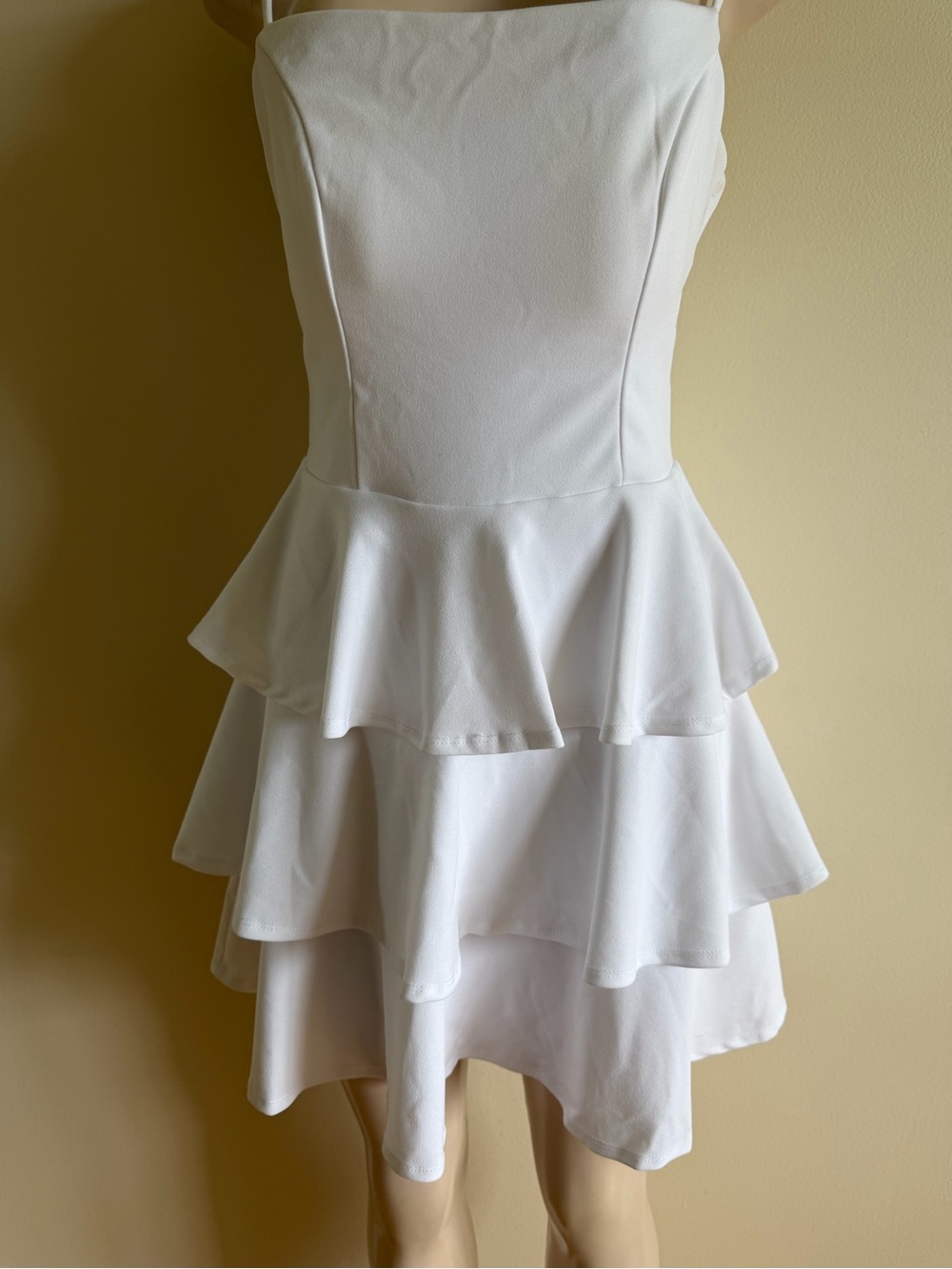 White Tiered Cutout mini Dress - Picture 10 of 12
